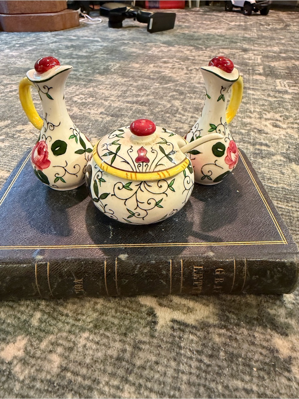Vintage 4-piece condiment and cruet set. Salt and pepper and jam
